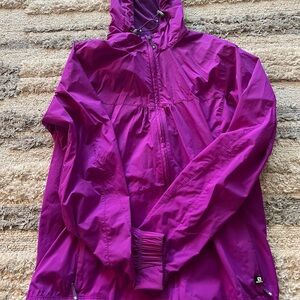 Women’s Salomon rain coat